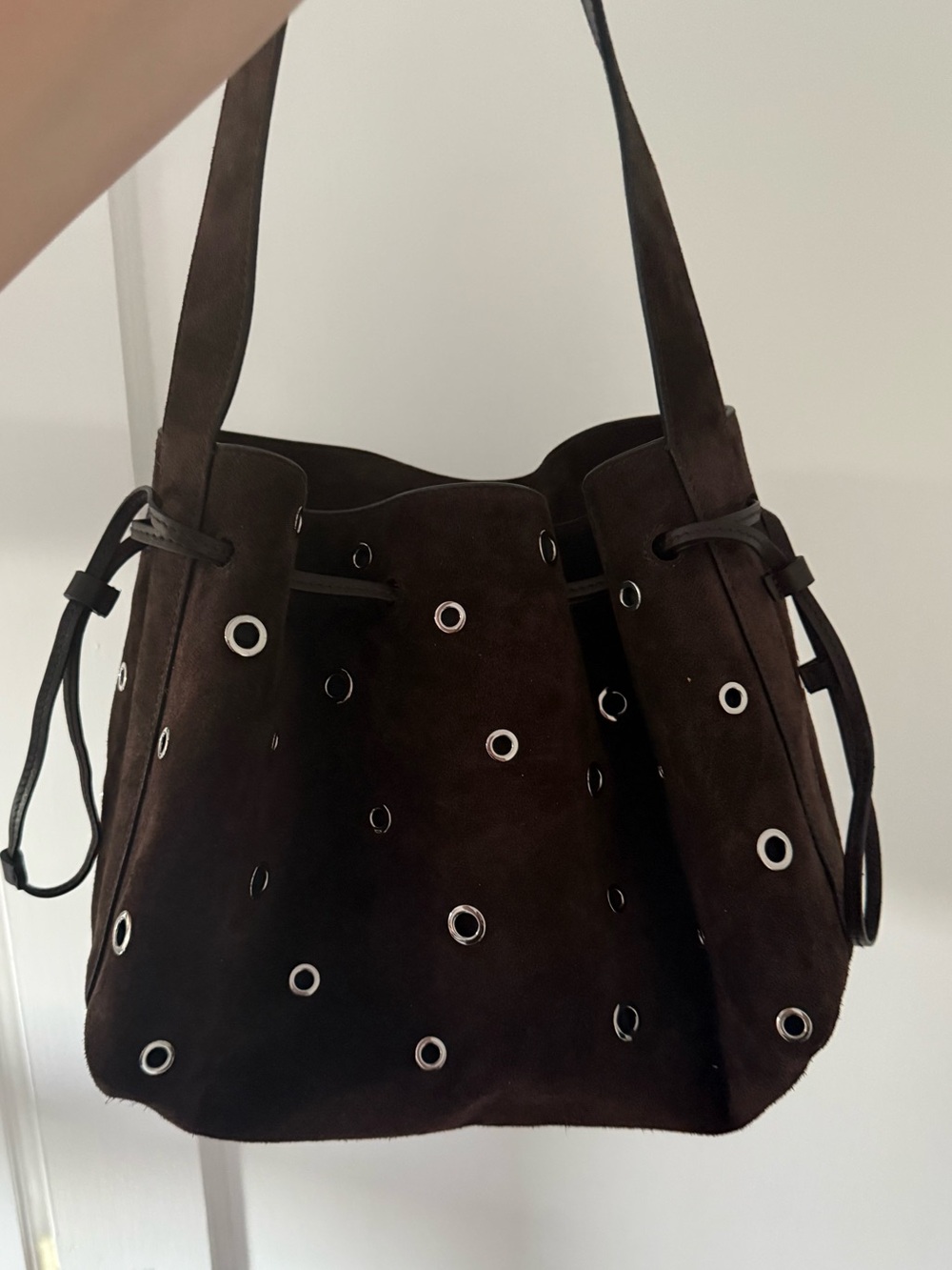 New Madewell Suede Bucket Grommet Bag - Picture 5 of 6